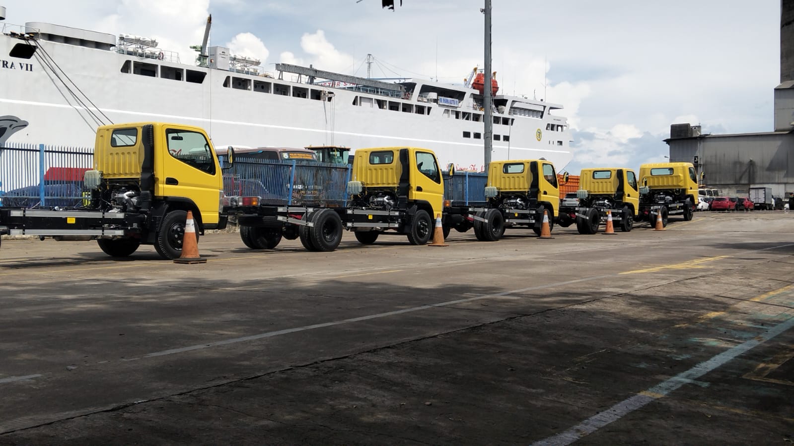 Dokumentasi Kapal Roro - Layanan pengiriman mobil #1